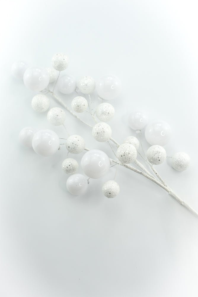 White Ball Spray - Greenery Market86599WT