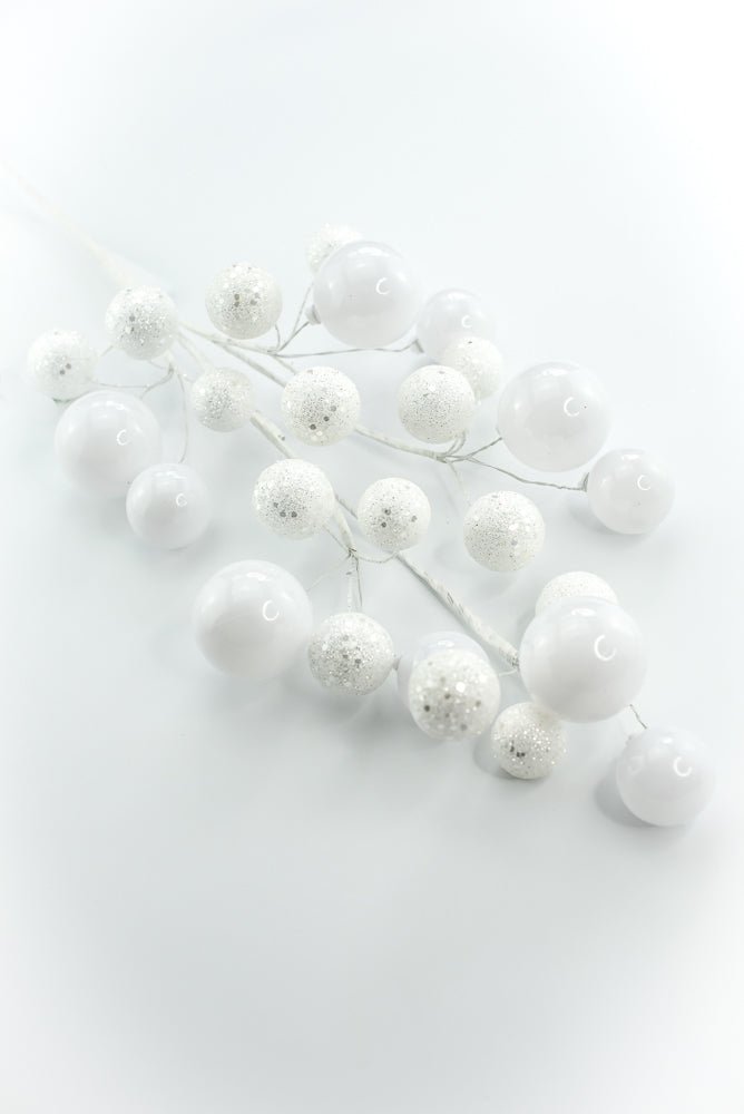 White Ball Spray - Greenery Market86599WT