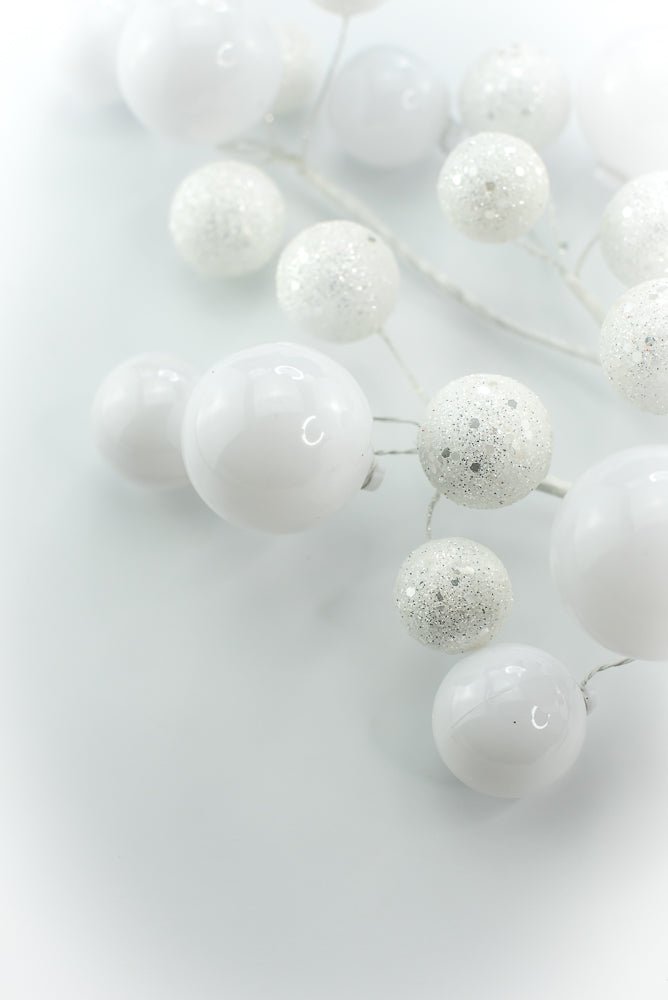 White Ball Spray - Greenery Market86599WT