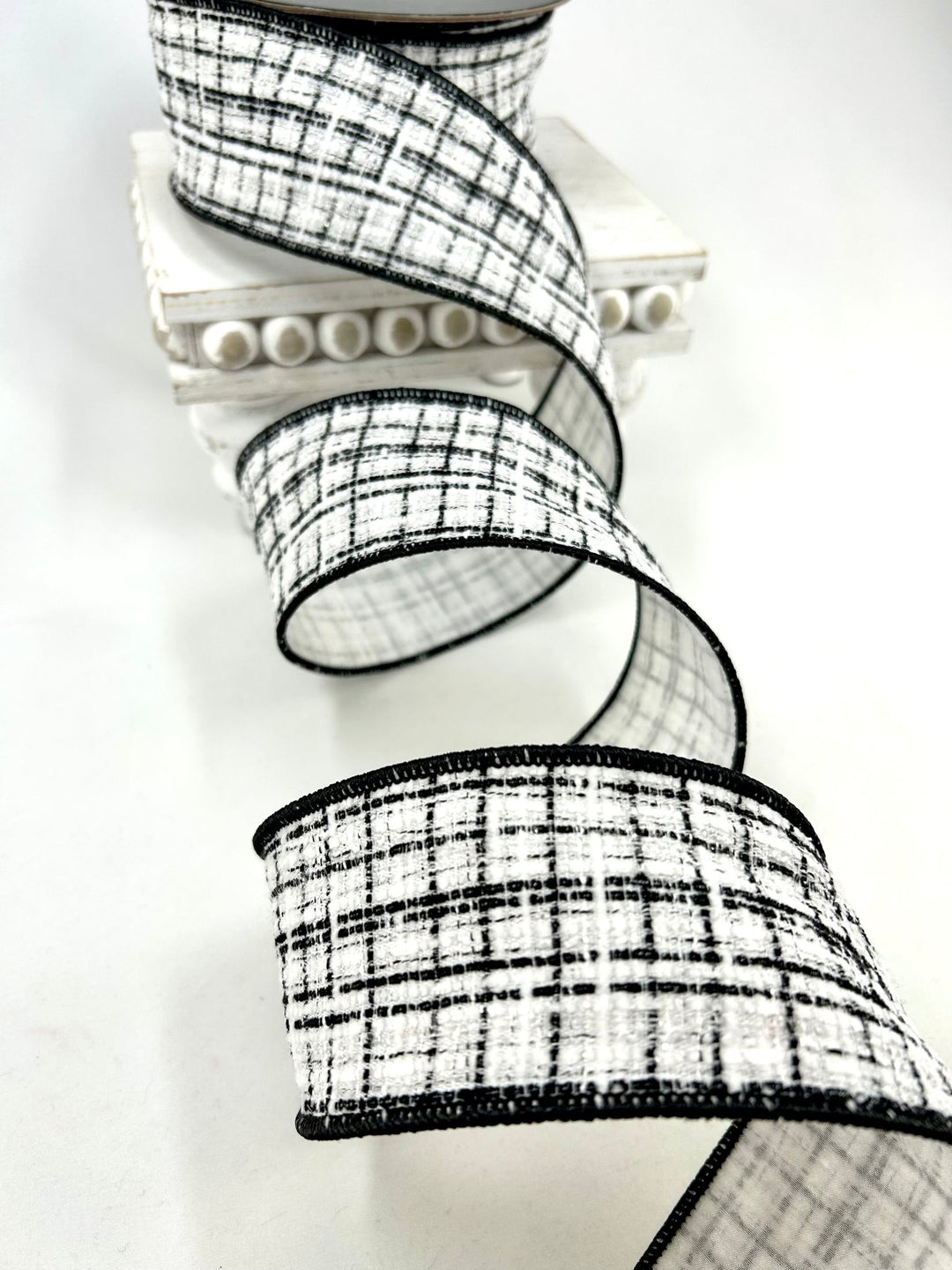 White & Black Wired Tweed Ribbon - 2.5" - Greenery MarketWired Ribbon215274