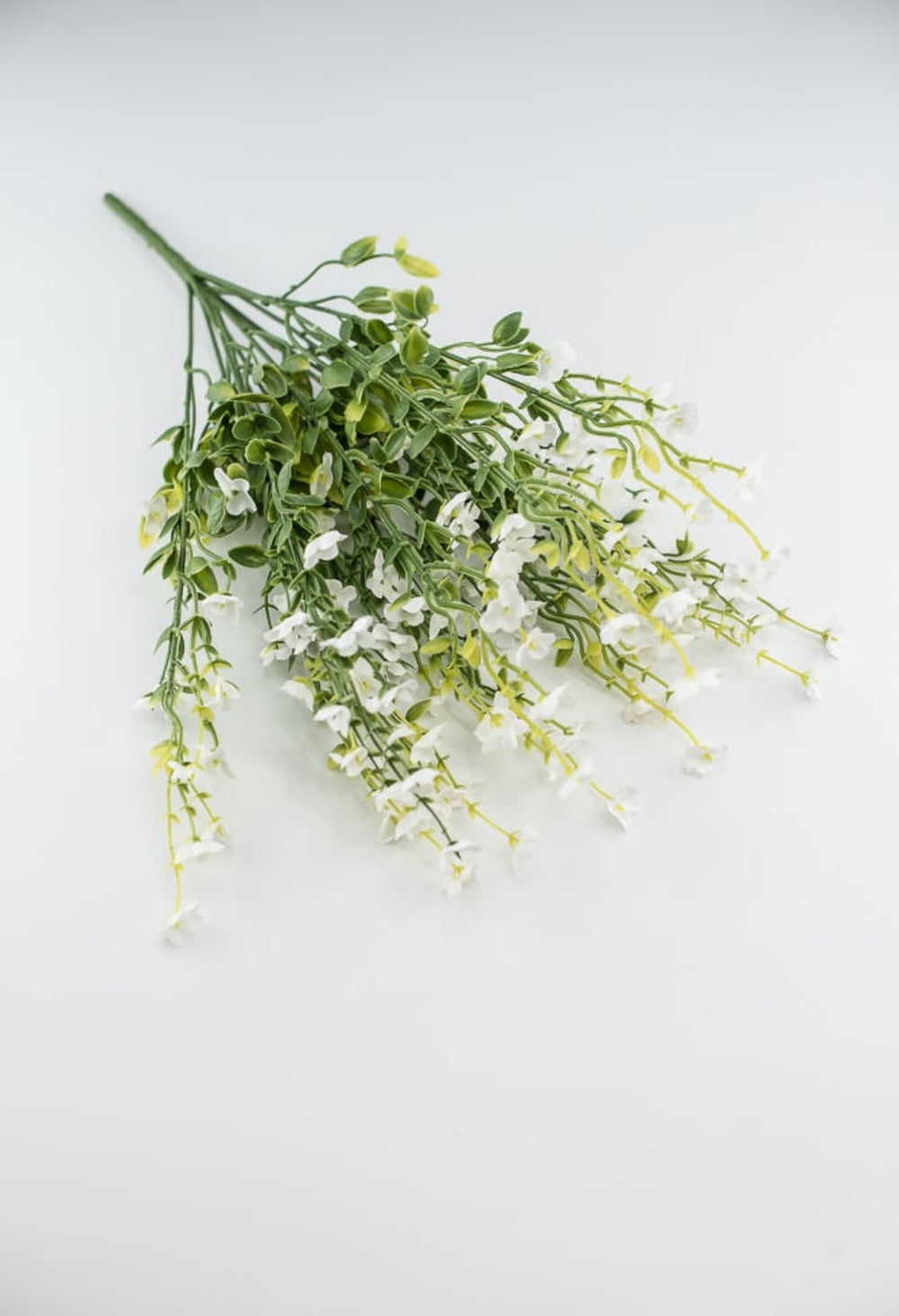 White filler flower and greenery bush - Greenery Marketartificial flowers83416-WT