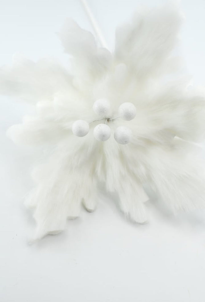 White fluffy poinsettia stem - Greenery Market234973