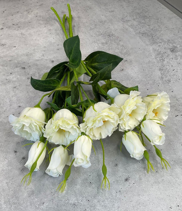 White lisianthus bundle - Greenery Market27042