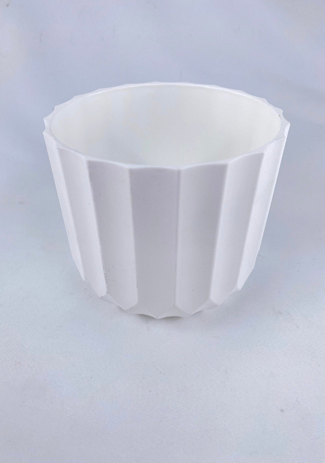 White Round Carved Planter Container - Greenery MarketP9233W