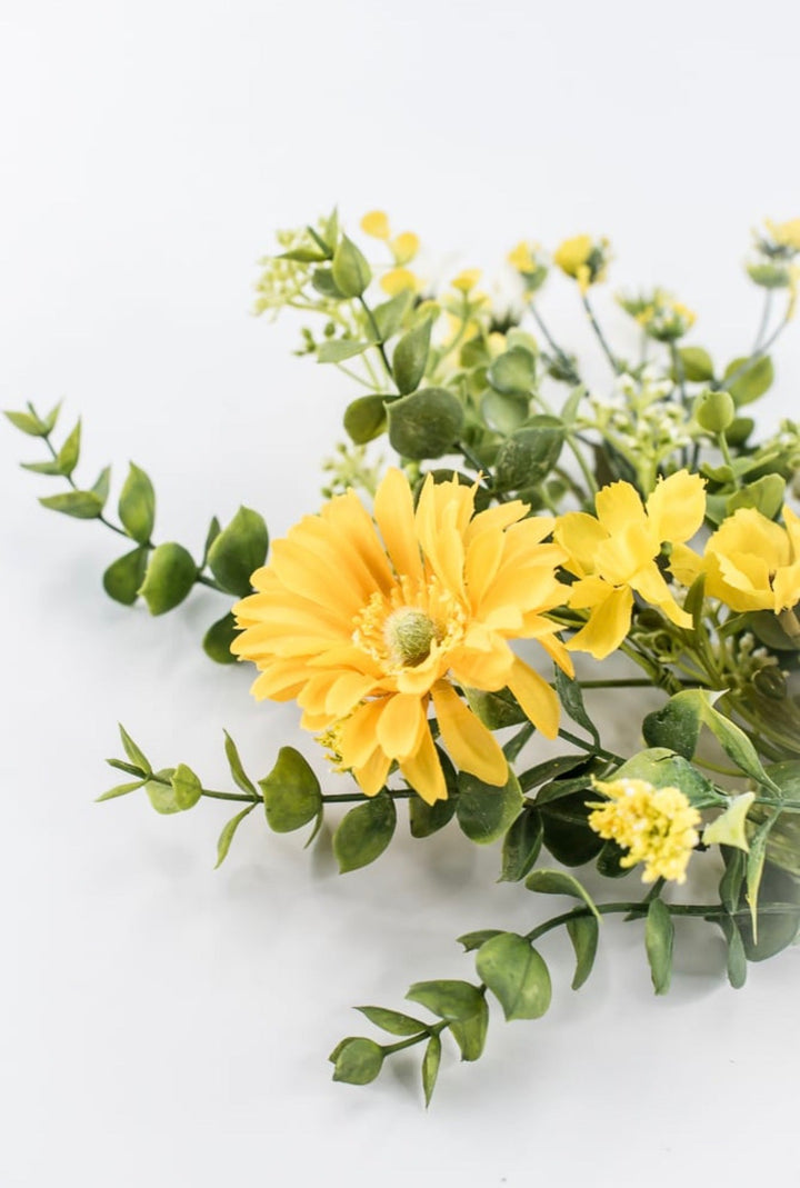 Yellow Daisy And Filler Bush - 18" - Greenery MarketArtificial Flowers63862YW