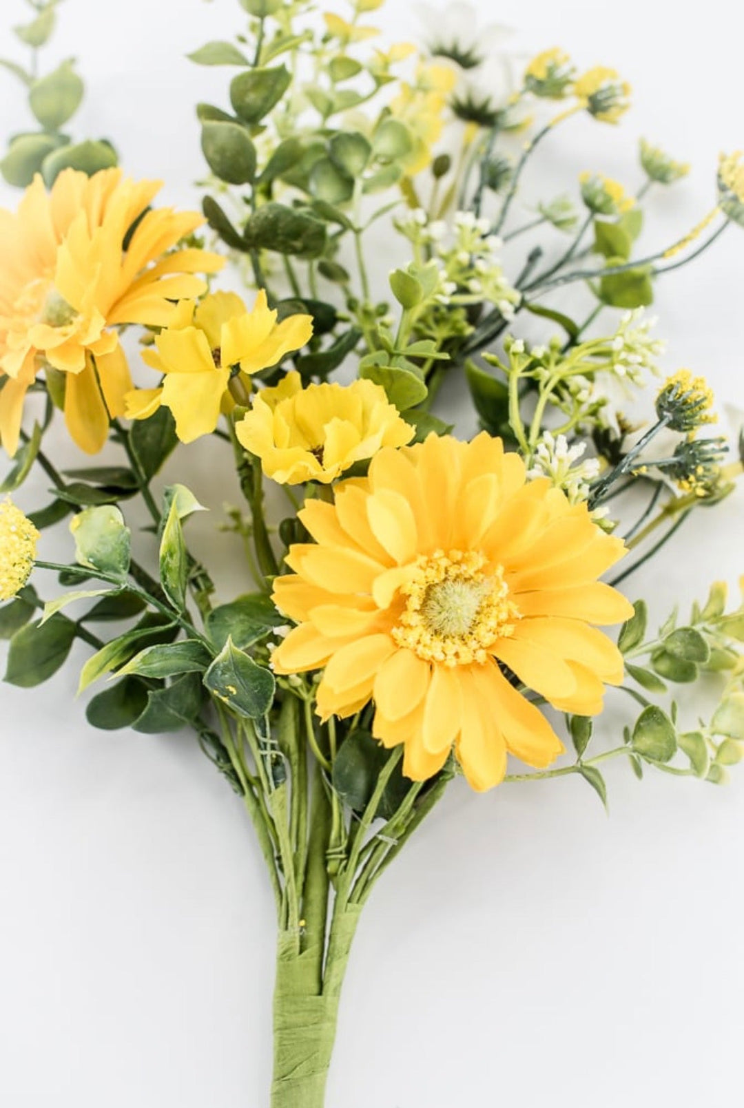 Yellow Daisy And Filler Bush - 18" - Greenery MarketArtificial Flowers63862YW