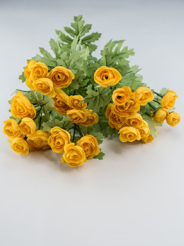 Yellow mini ranunculus bush - Greenery Market63514YW