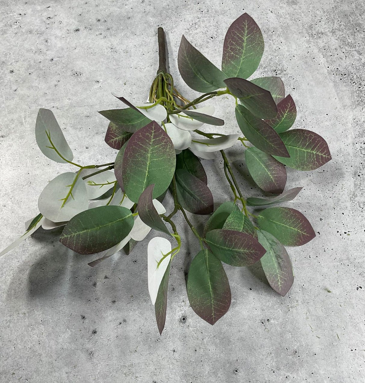 Artificial leaves bush - grey green plum - Greenery Market27750