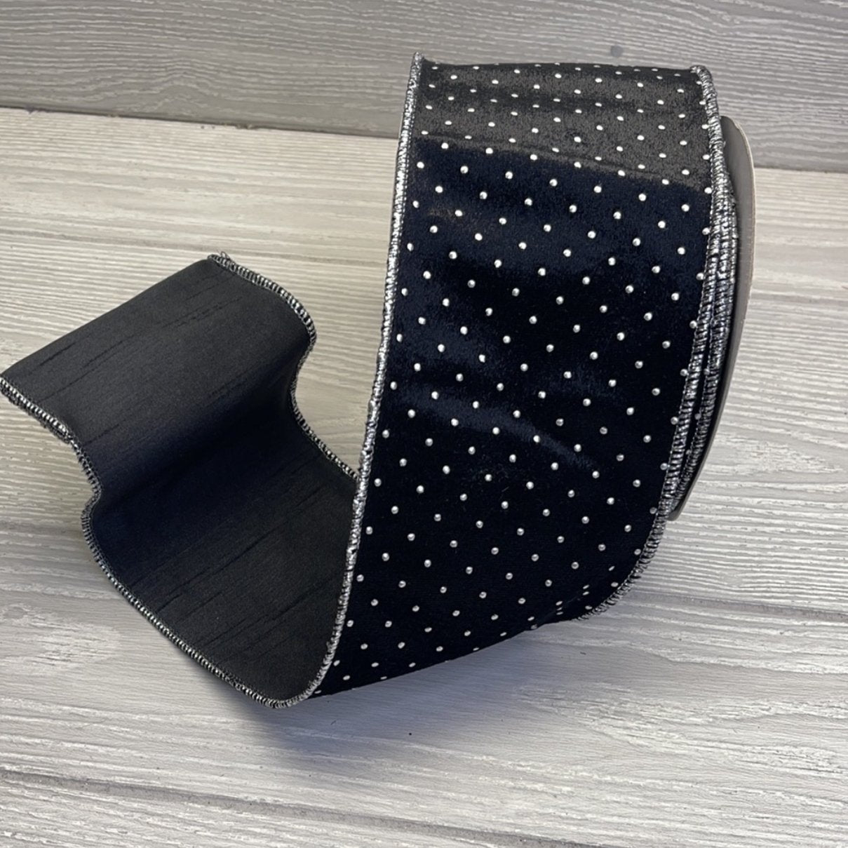 3/4 Zinc Plated Metal Ribbon with Ovals & Dots