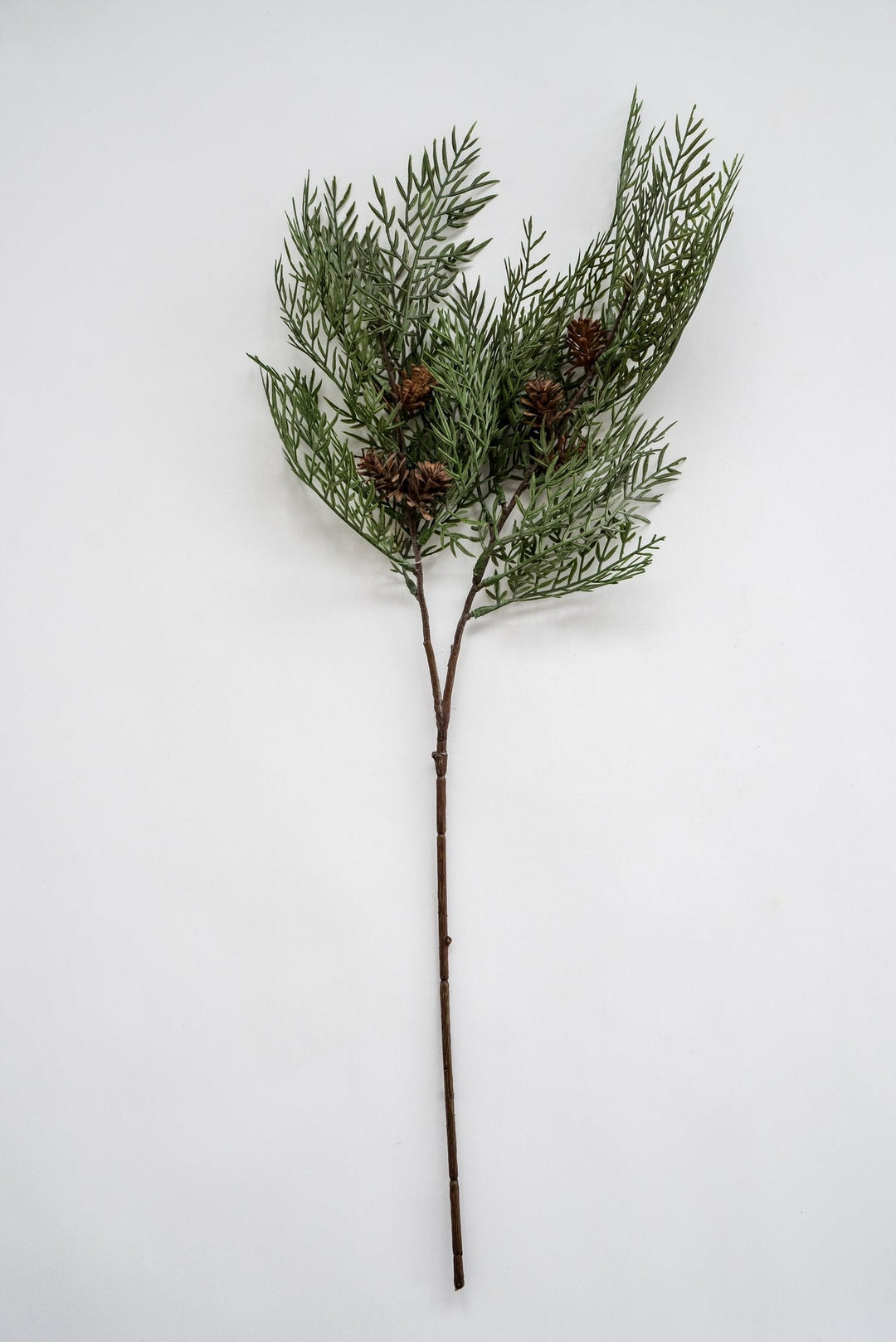 Cedar and pinecone spray - Greenery Marketgreenery27219