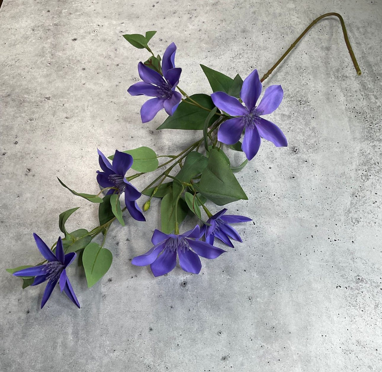 Clematis vine spray - purple - Greenery Marketartificial flowers27433