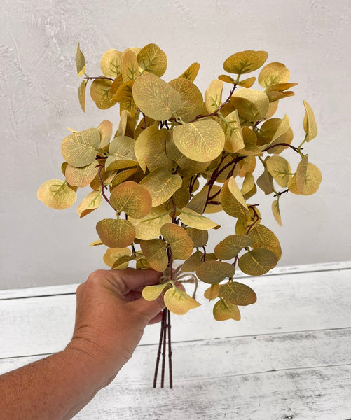 https://greenerymarket.com/cdn/shop/products/eucalyptus-bundle-sage-tan-198129_600x600.jpg?v=1663033364