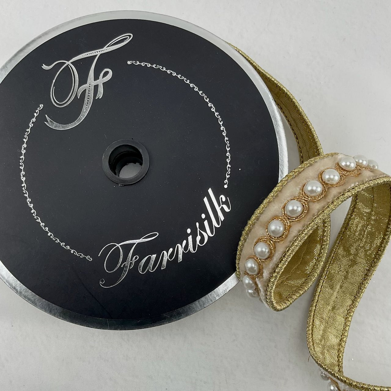 Farrisilk pearl border in cream ribbon - 1” - Greenery Marketwired ribbonRK316-01