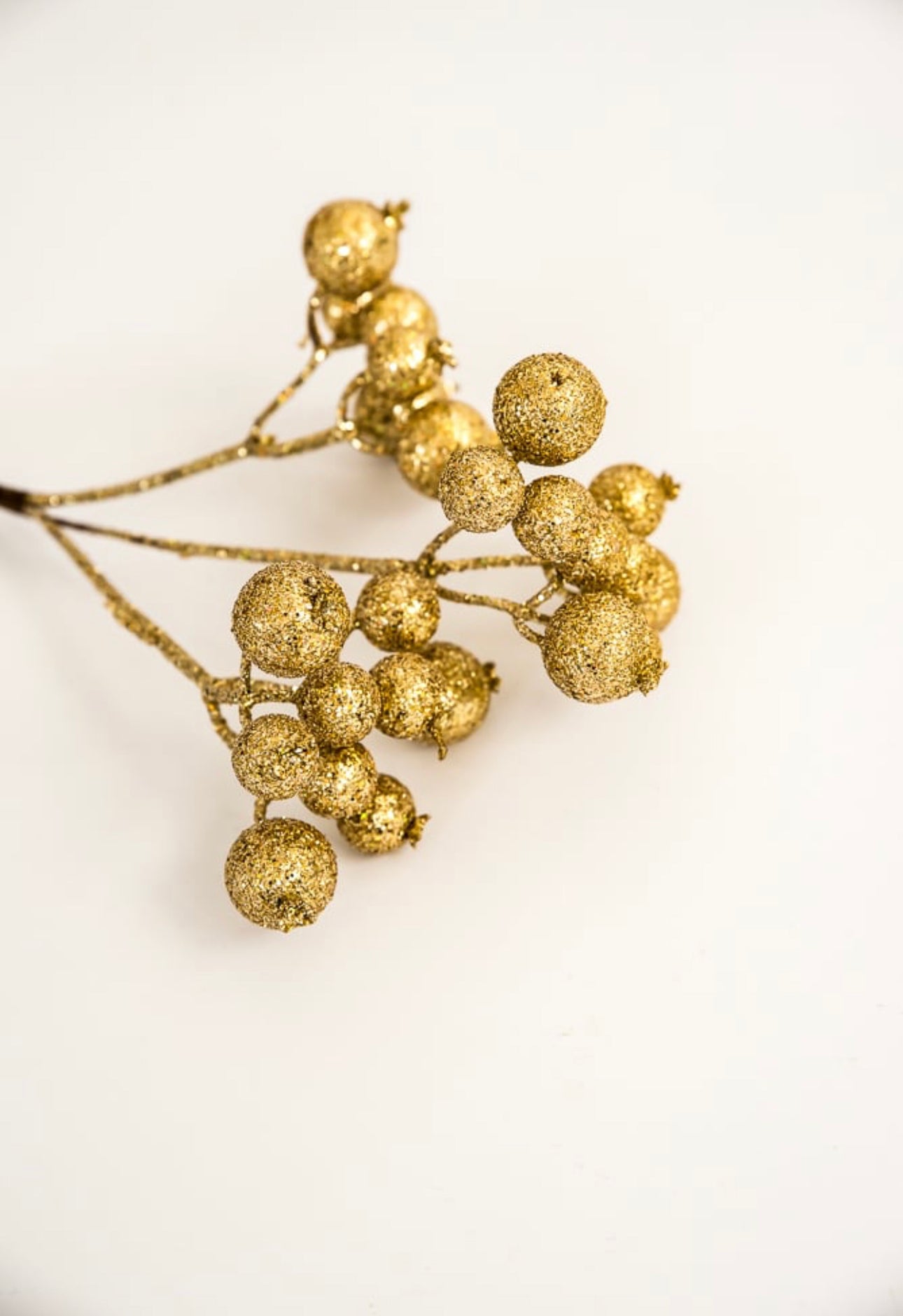 Gold glittered berries pick - Greenery MarketXg266 GO