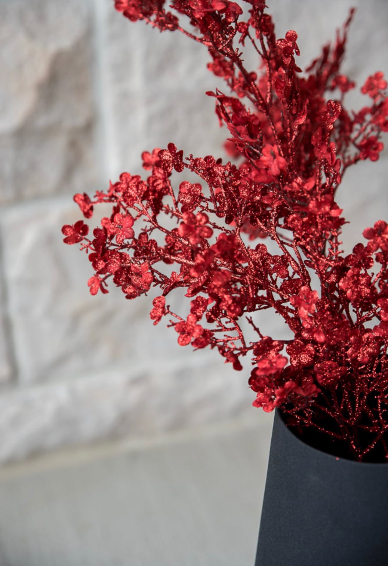 Holiday blossom branch - red - Greenery Market83922-RD