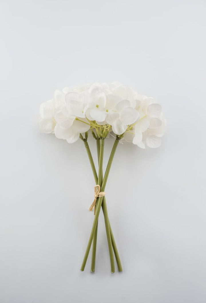 Hydrangeas bundle - natural touch - white - Greenery Marketartificial flowers5608-W