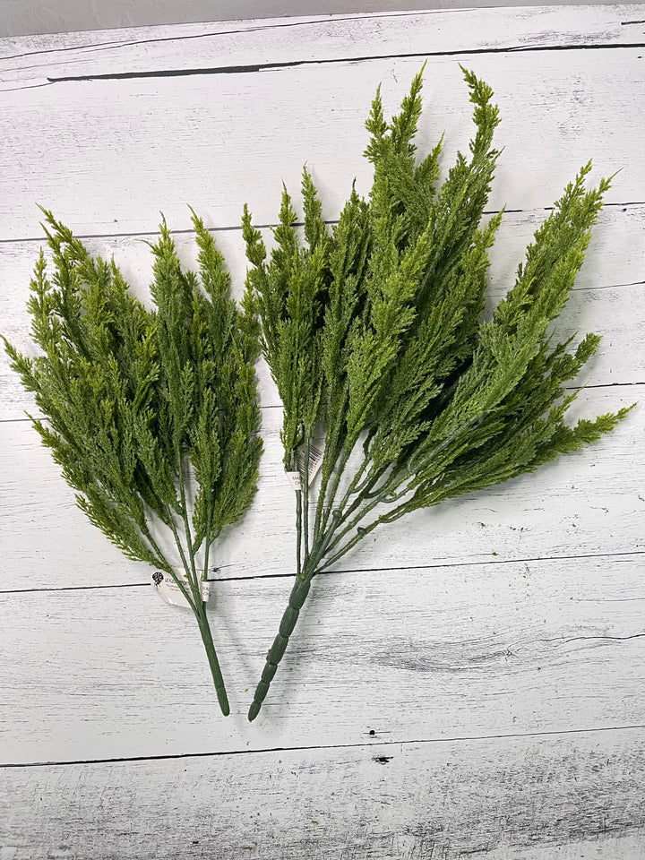 Green flocked cedar bush 18”