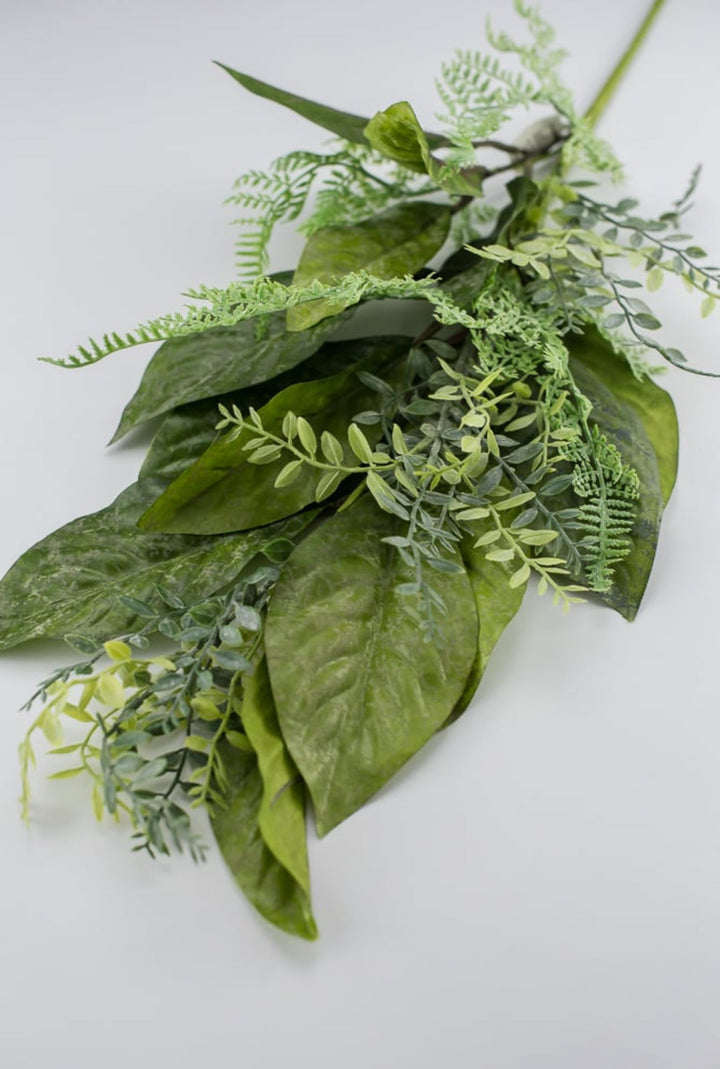 Magnolia leaf and mixed greenery - Greenery MarketPM2236G