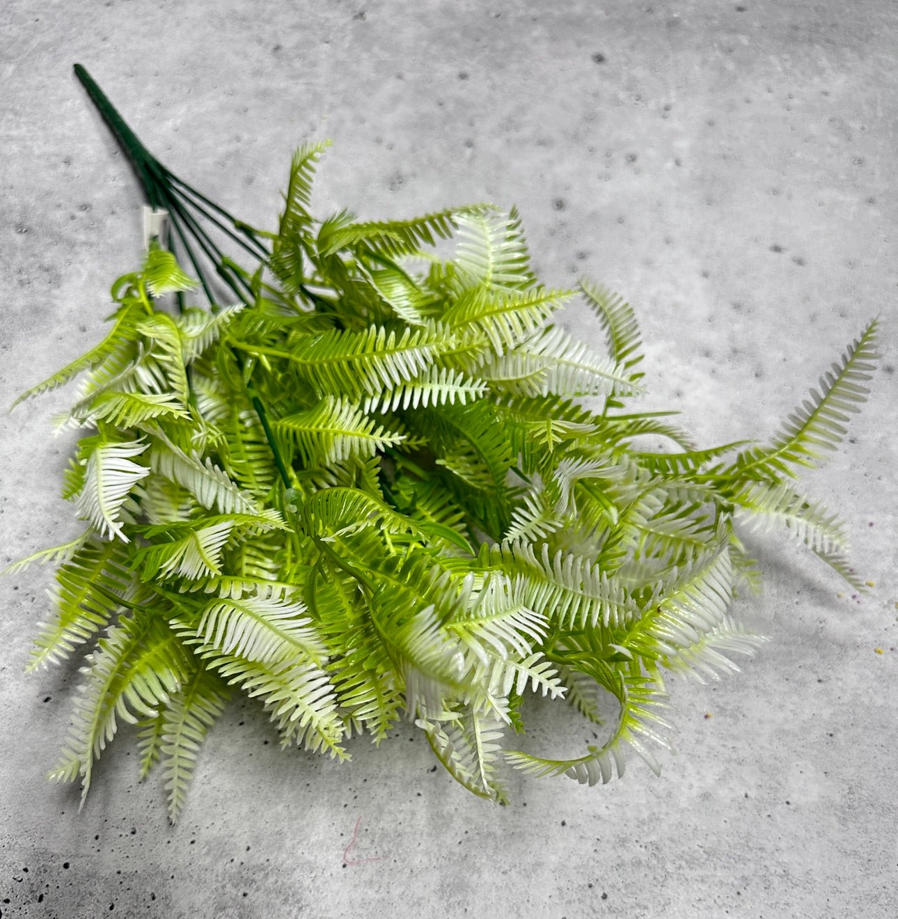 Mini fern greenery bush - white green - Greenery MarketArtificial Flora57425