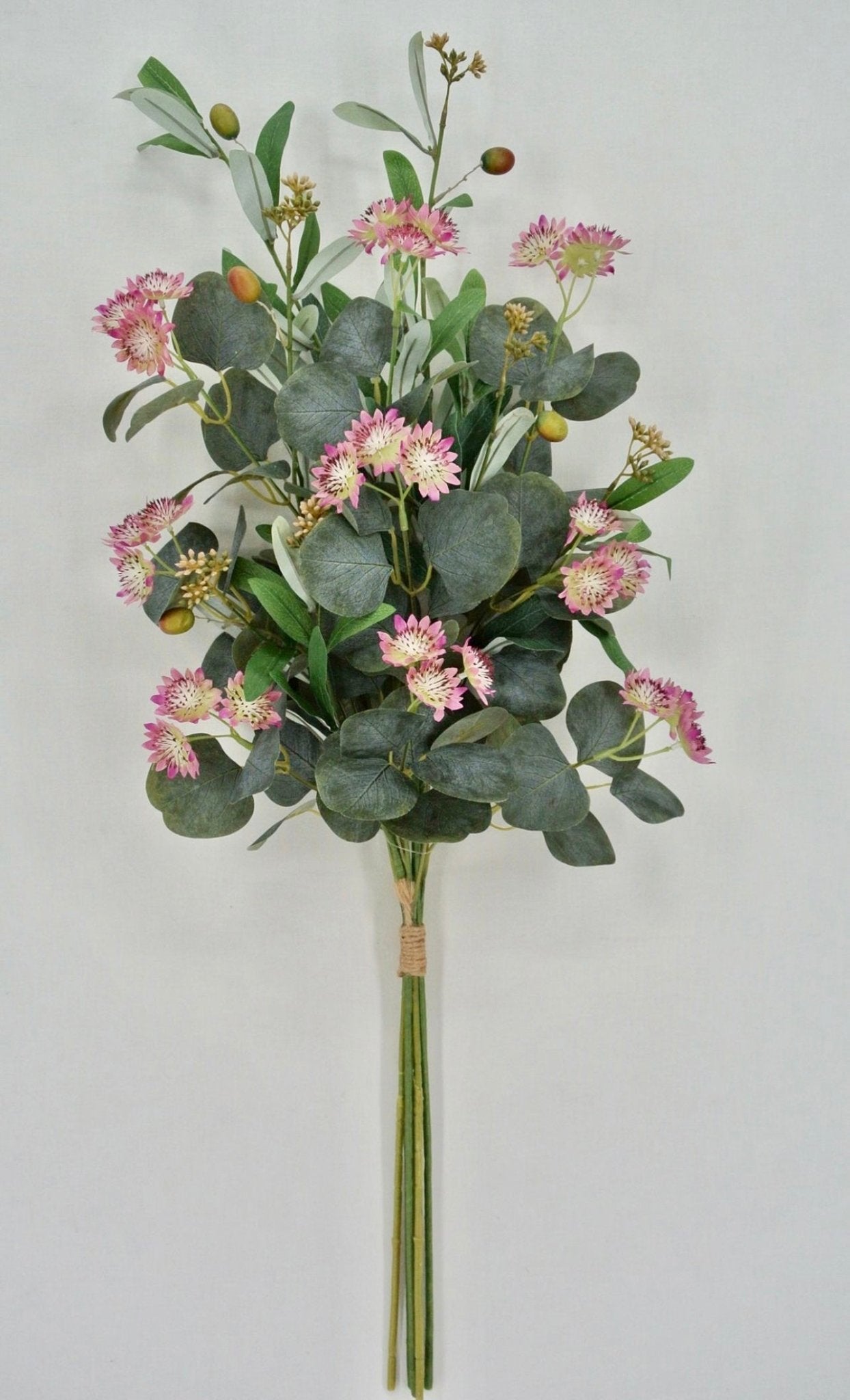 Mixed eucalyptus and mini flower bundle - lavender - Greenery Market83534-lv