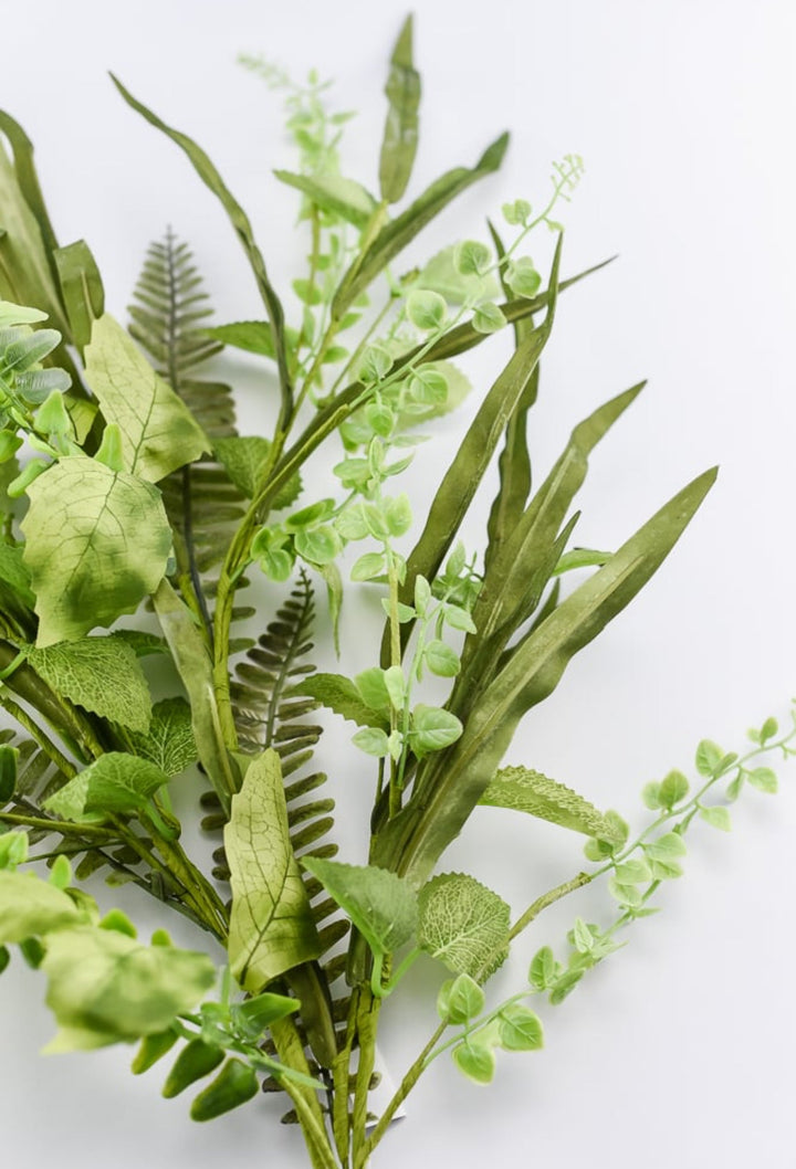 Mixed fern and leaves spray - Greenery MarketArtificial Flora61639