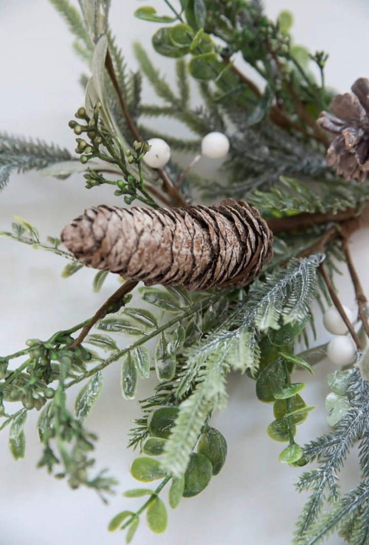 Mixed pine pick with mistletoe - Greenery Marketgreenery85311SP18