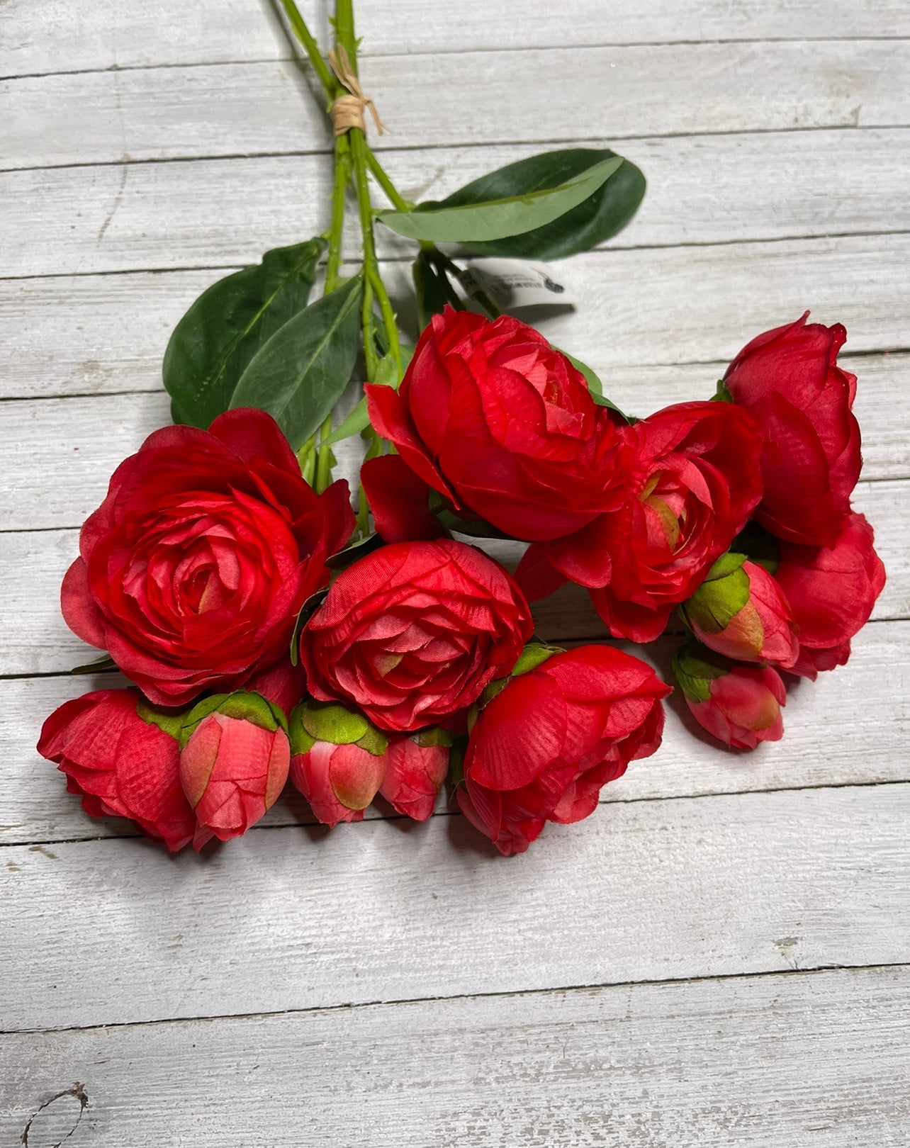 Red ranunculus bundle - Greenery Marketartificial flowers26032