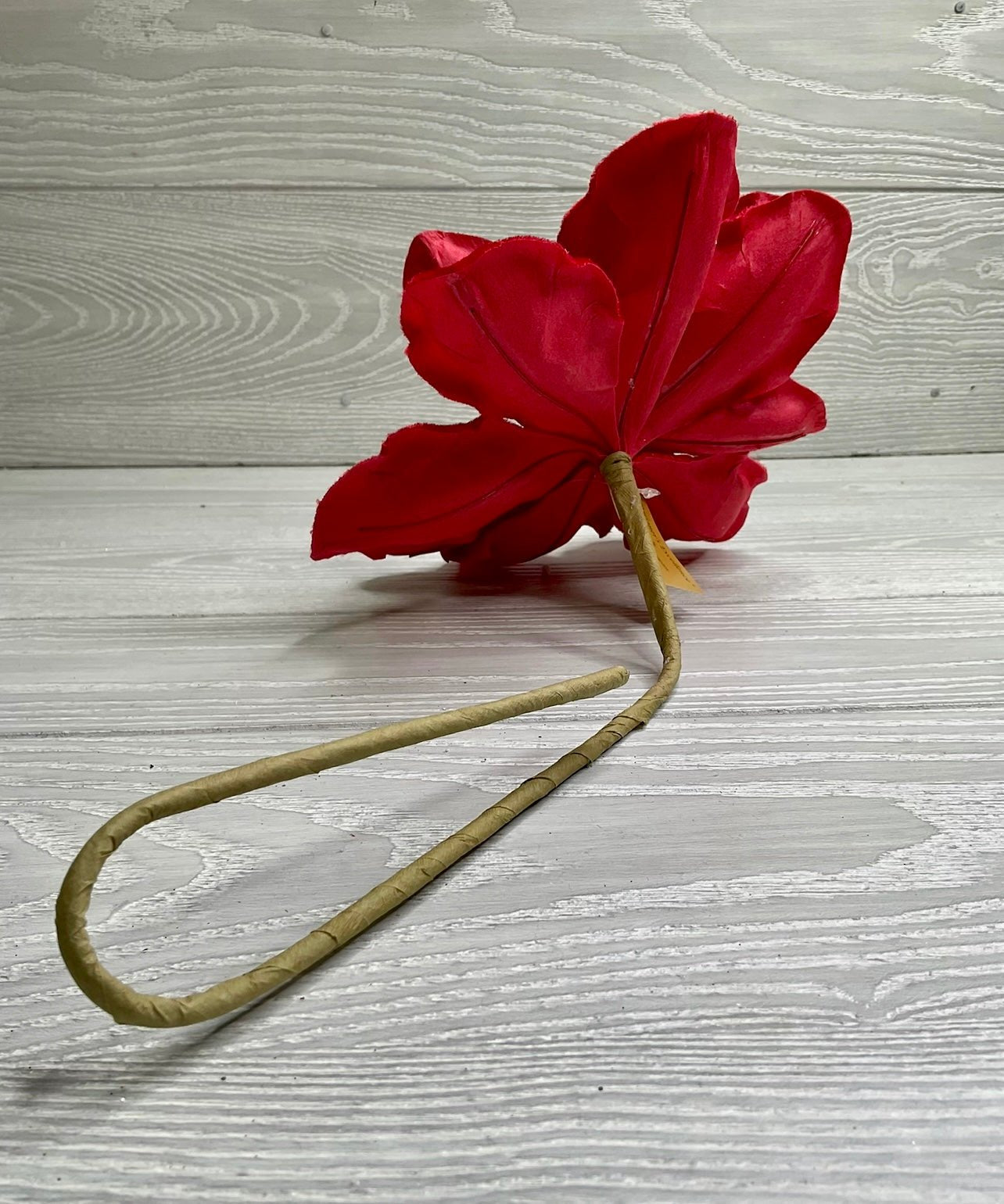 Red Velvet magnolia stem - red - Greenery Marketartificial flowers156433