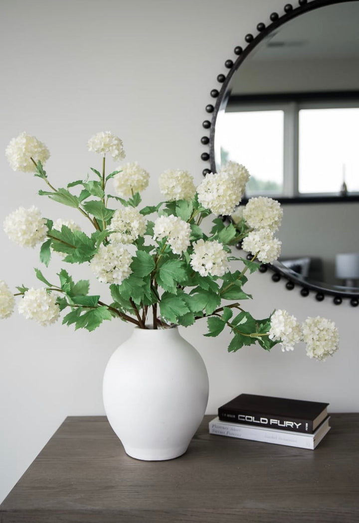 Snowball hydrangea spray - off white - Greenery Market2255078CR