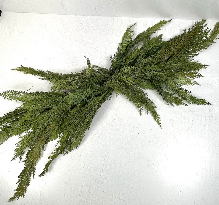 Soft touch, artificial, cedar pine swag - 47” - Greenery Marketgreenery27389