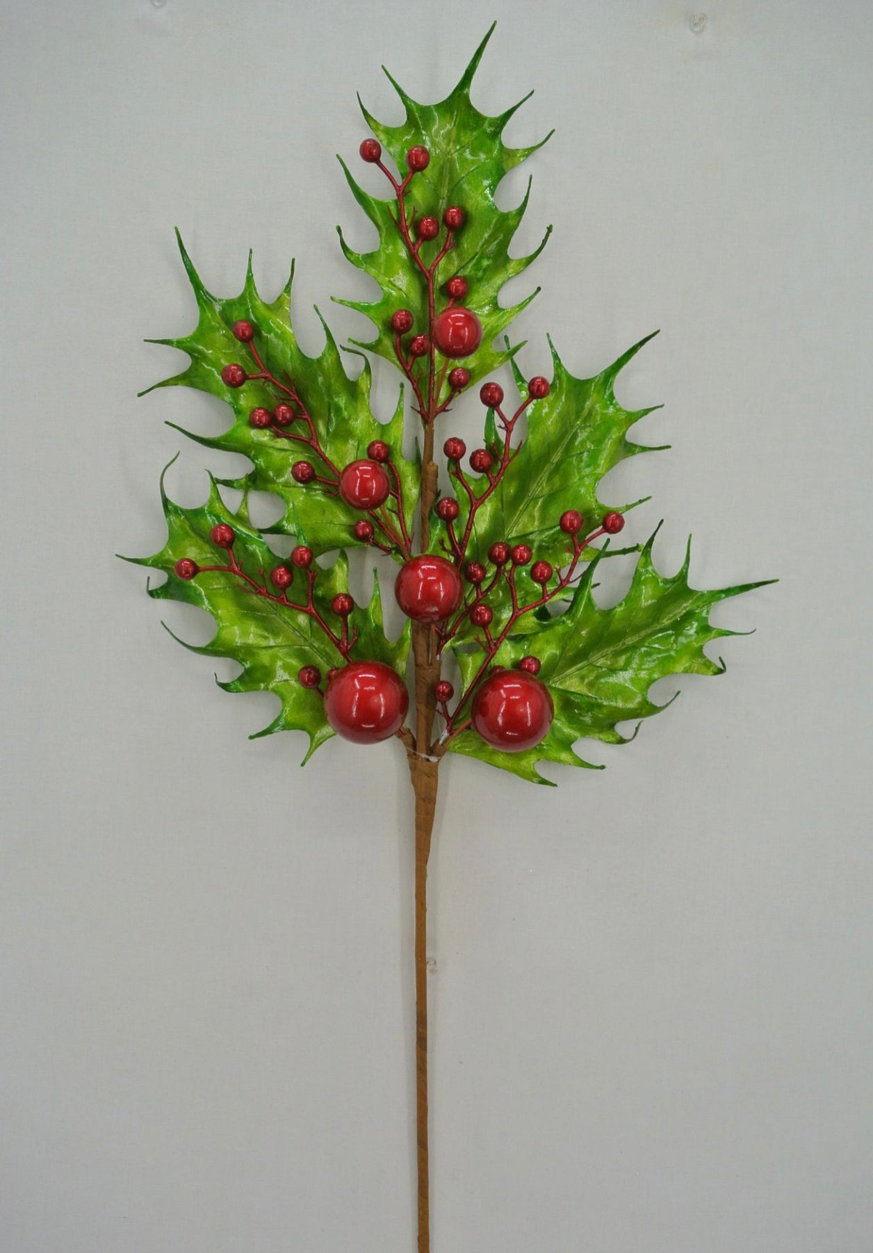 Whimsical holly and ball spray - Greenery Market83766-GNRD