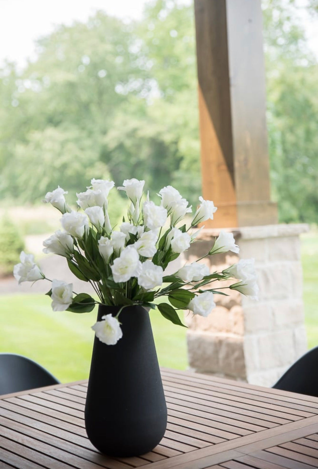 White lisianthus bush - Greenery Market5410-c